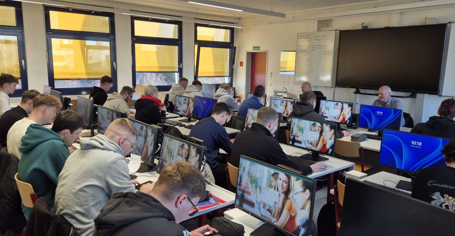 20251208_101844.jpg 20251208_101844.jpg